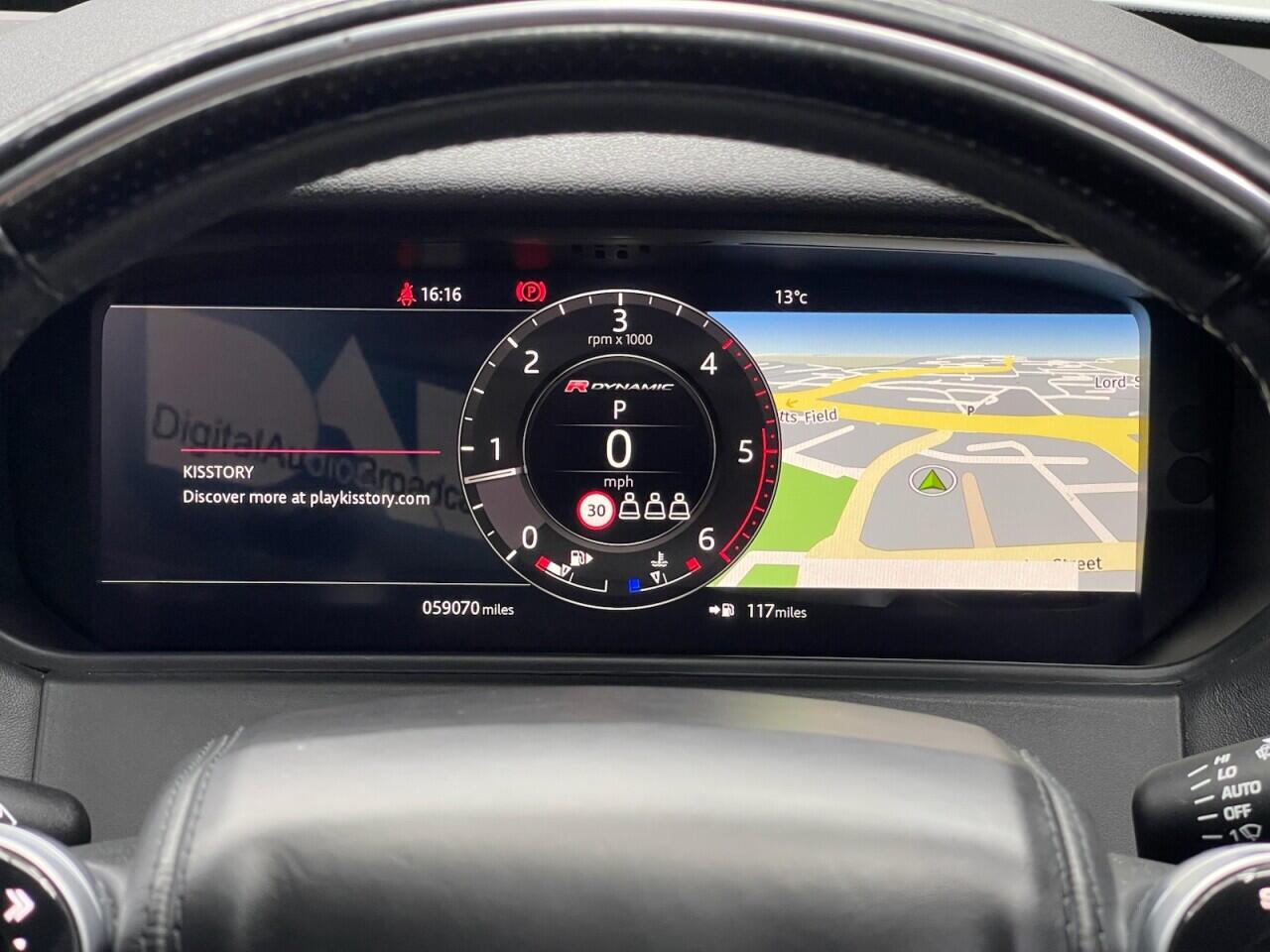 Used Land Rover Range Rover Velar 2018 for sale - 76635435: Photo 33