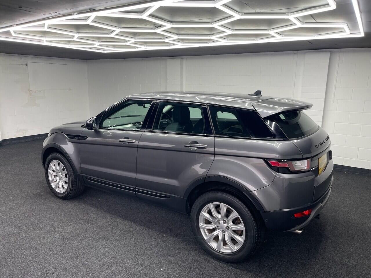 Used Land Rover Range Rover Evoque 2016 for sale - 76926924: Photo 13