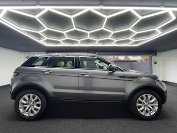 Used Land Rover Range Rover Evoque 2016 for sale - 76926924: Photo