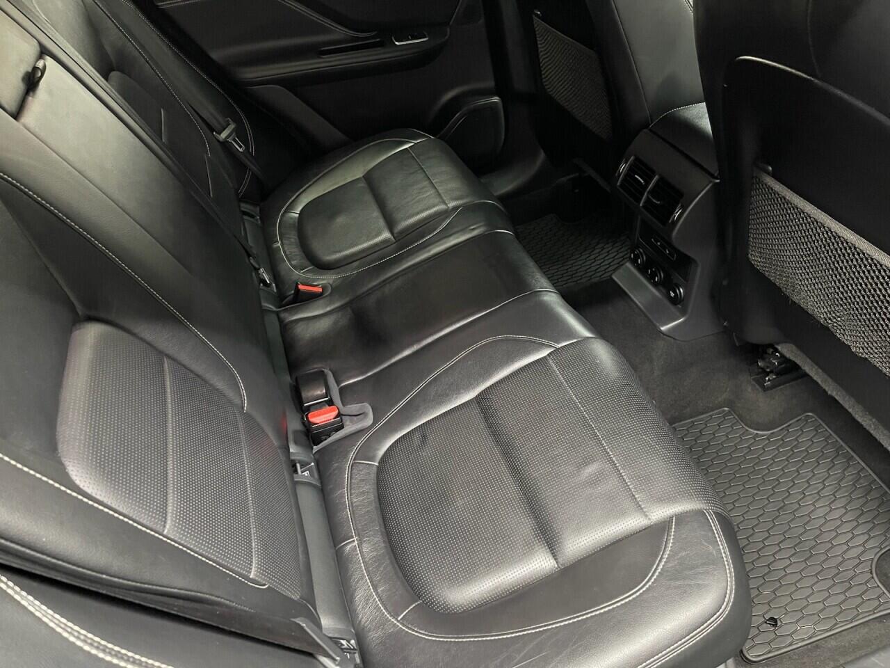 Used Jaguar F-Pace 2018 for sale - 77229275: Photo 30