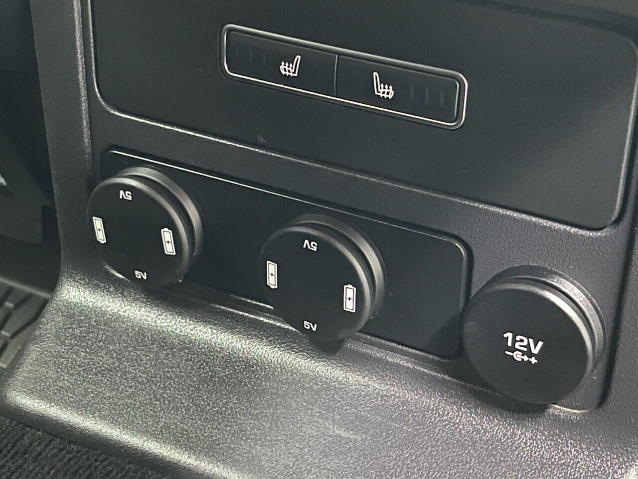 Used Jaguar F-Pace 2018 for sale - 77229275: Photo 31