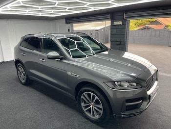 Used Jaguar F-Pace 2018 for sale - 77229275: Photo