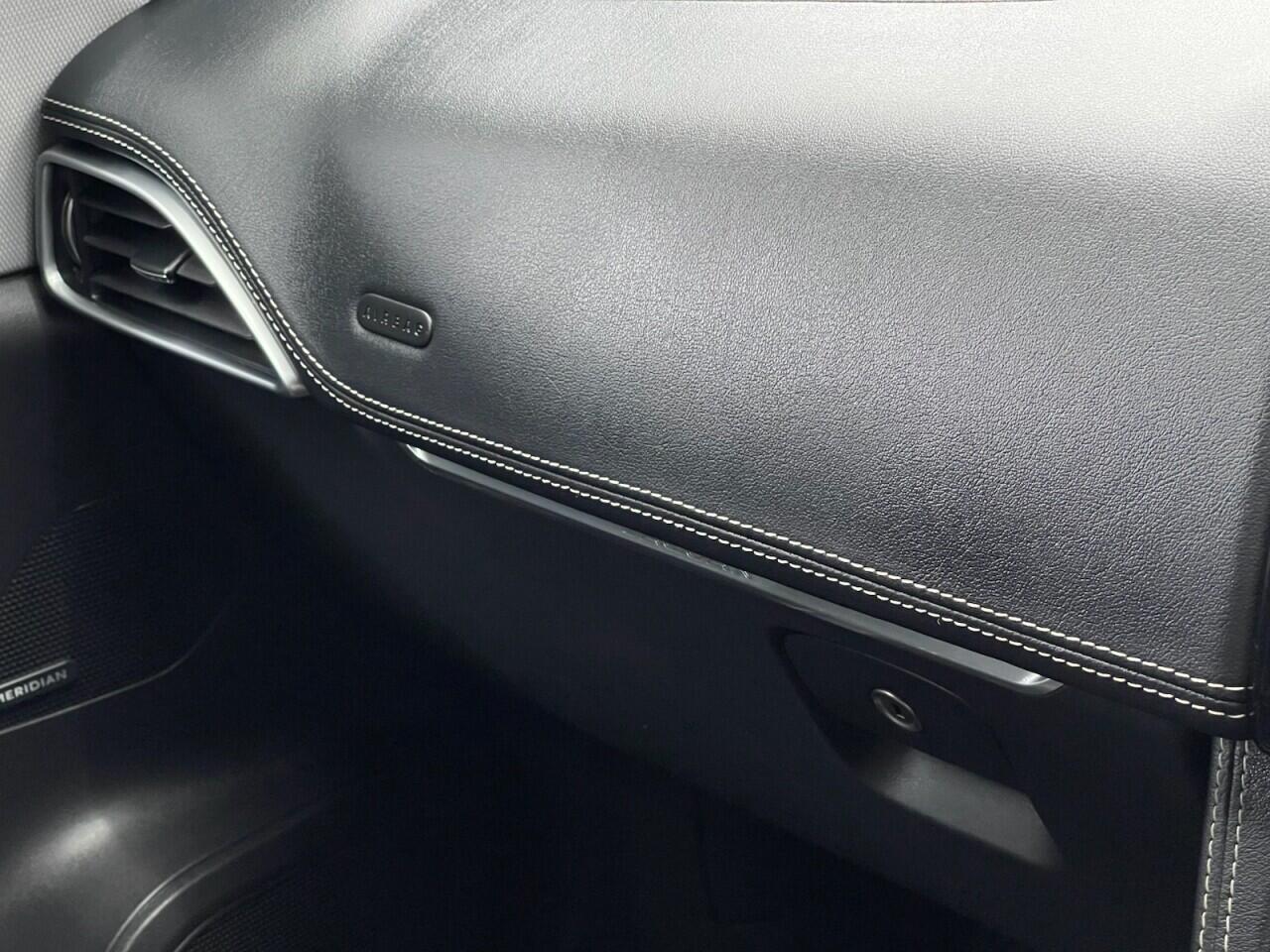 Used Jaguar F-Pace 2018 for sale - 77229275: Photo 45