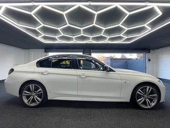 Used BMW 3 Series 2018 for sale - 77090822: Photo