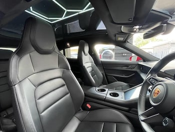 Used Porsche Taycan 2022 for sale - 79247540: Photo