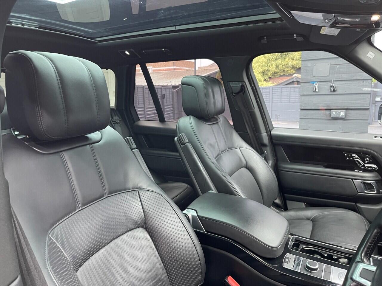 Used Land Rover Range Rover 2019 for sale - 77029476: Photo 4