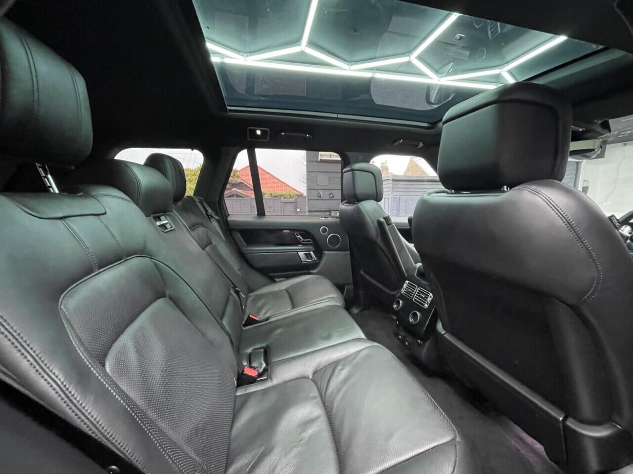 Used Land Rover Range Rover 2019 for sale - 77029476: Photo 9