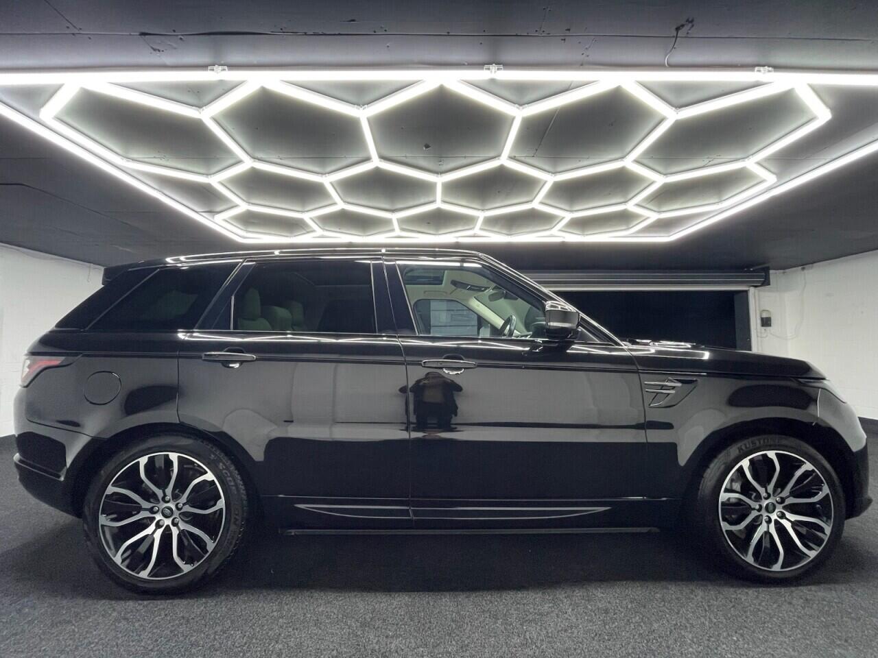 Used Land Rover Range Rover Sport 2020 for sale - 76801436: Photo 2