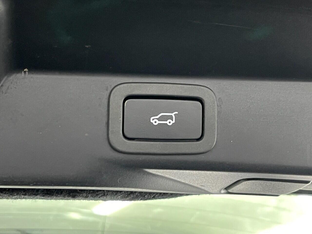 Used Land Rover Range Rover Sport 2020 for sale - 76801436: Photo 32