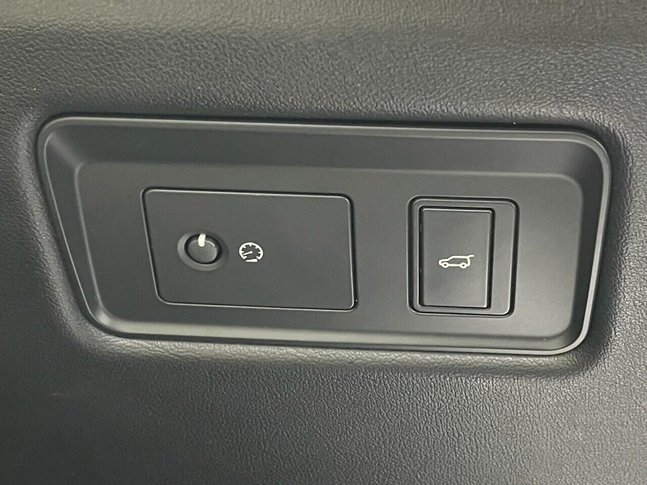 Used Land Rover Range Rover Sport 2020 for sale - 76801436: Photo 40