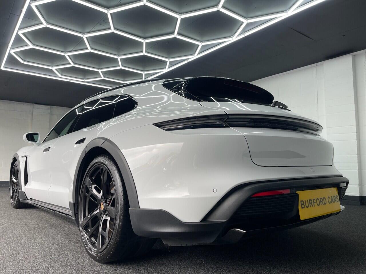 Used Porsche Taycan 2021 for sale - 78047868: Photo 22