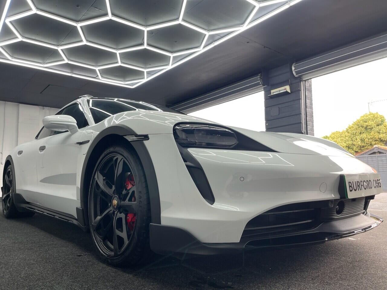 Used Porsche Taycan 2021 for sale - 78047868: Photo 25