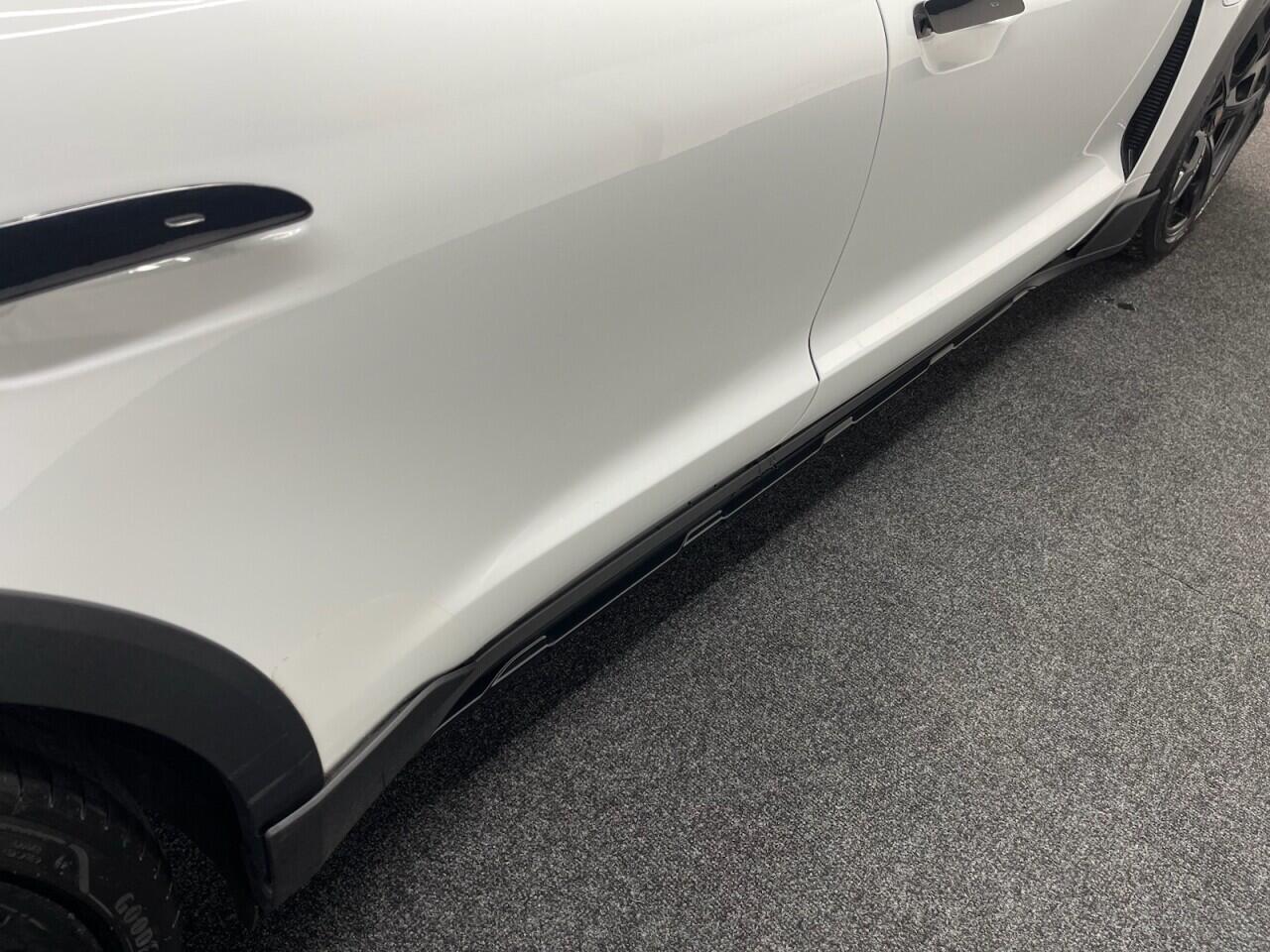 Used Porsche Taycan 2021 for sale - 78047868: Photo 33