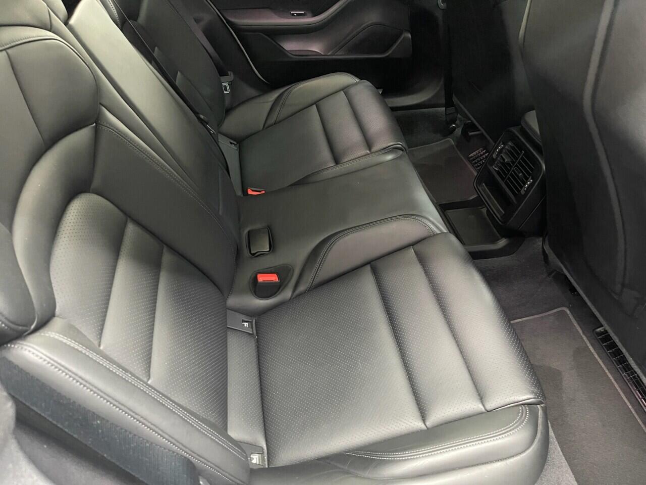 Used Porsche Taycan 2021 for sale - 78047868: Photo 35