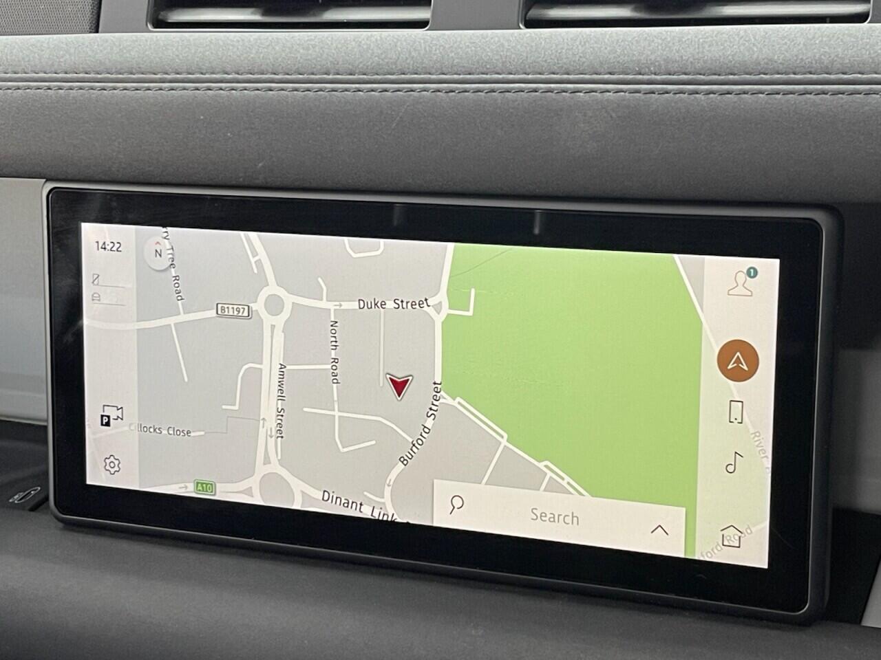 Used Land Rover Defender 2023 for sale - 76635437: Photo 11