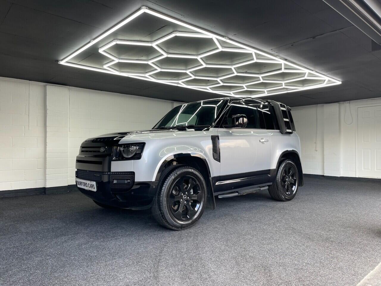 Used Land Rover Defender 2023 for sale - 76635437: Photo 14