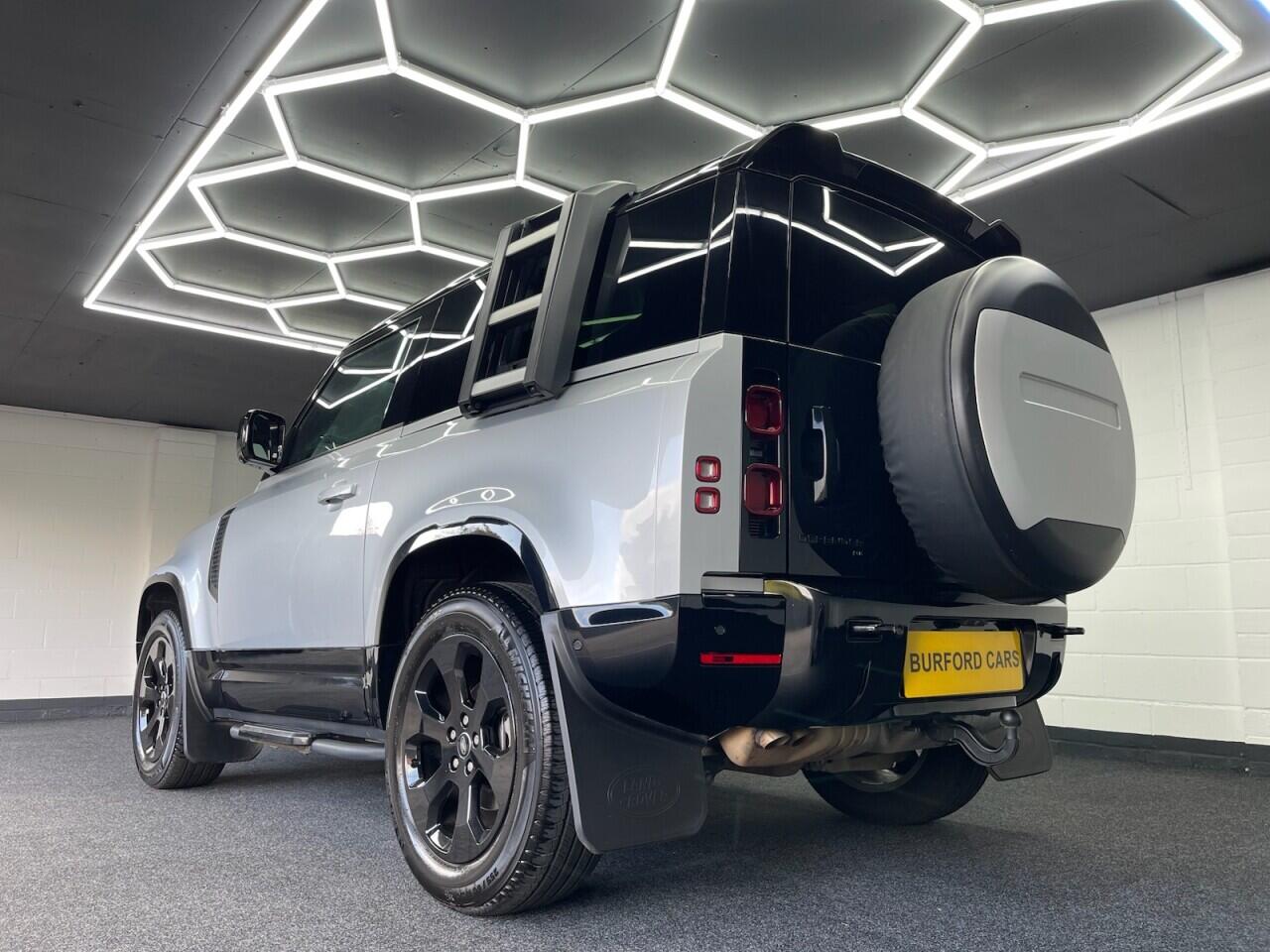 Used Land Rover Defender 2023 for sale - 76635437: Photo 18