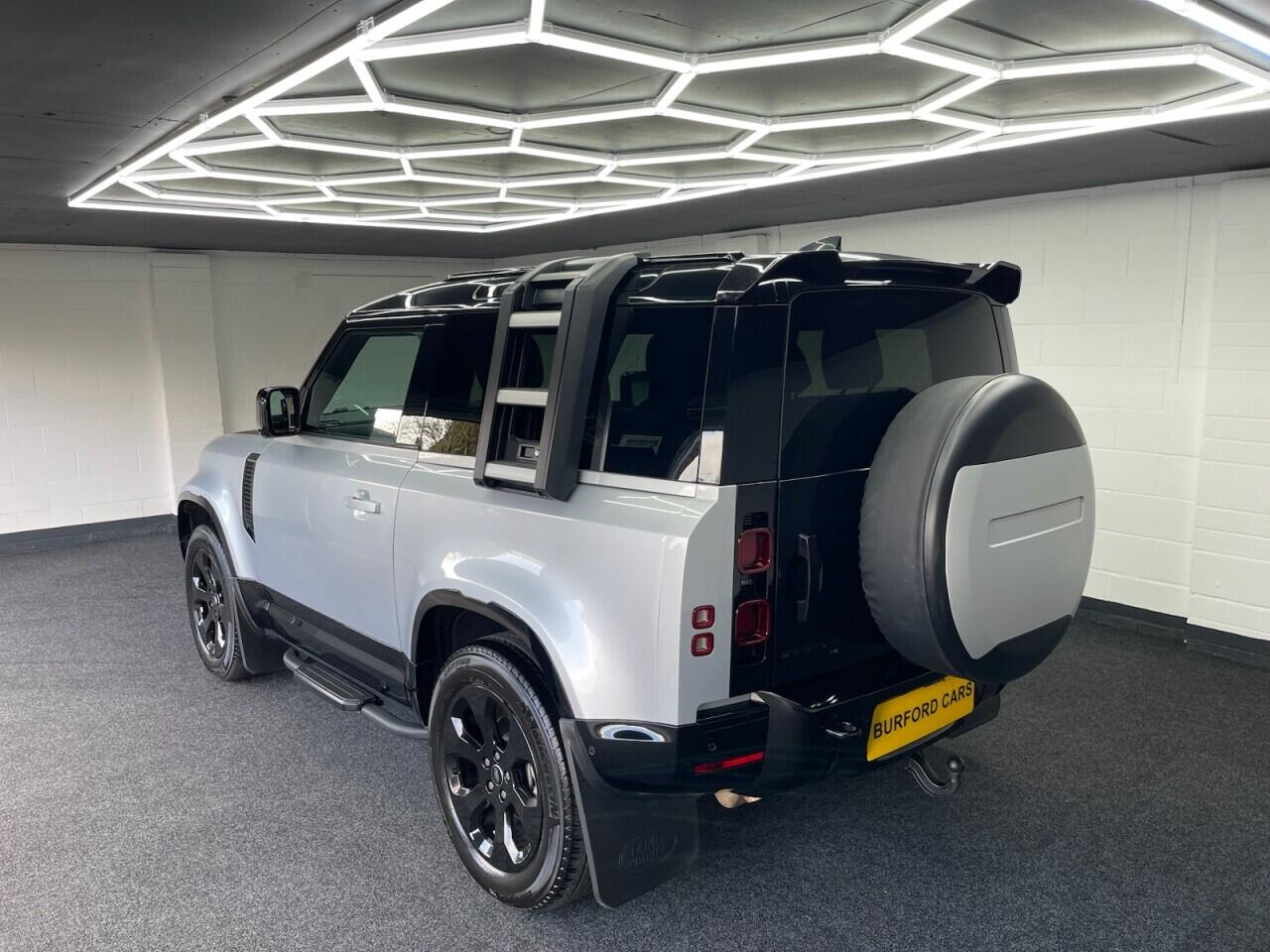 Used Land Rover Defender 2023 for sale - 76635437: Photo 19