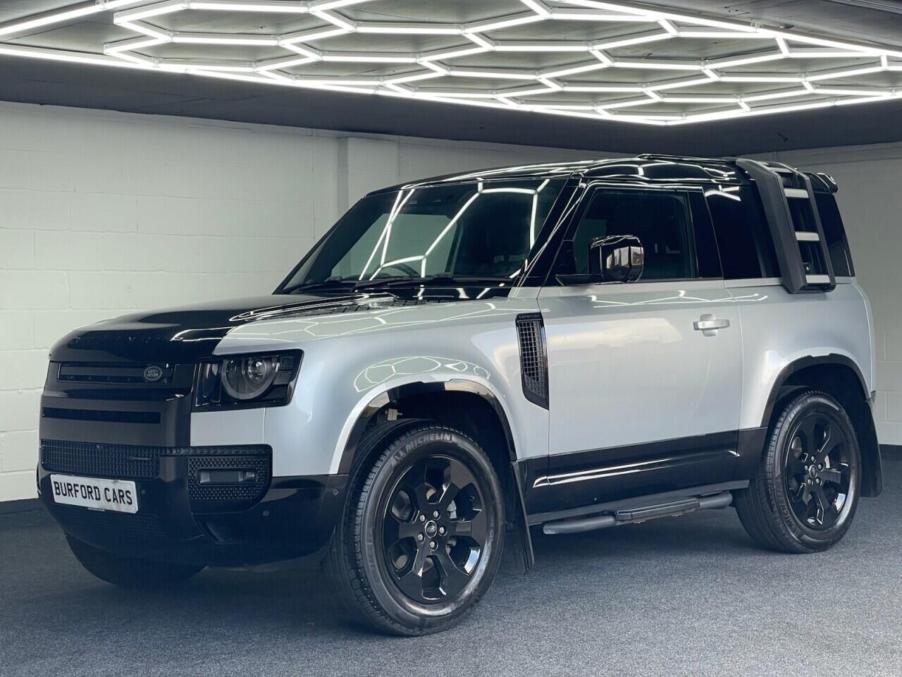 Used Land Rover Defender 2023 for sale - 76635437: Photo 2