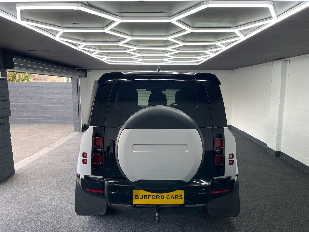 Used Land Rover Defender 2023 for sale - 76635437: Photo 20