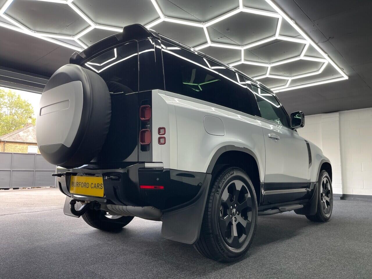 Used Land Rover Defender 2023 for sale - 76635437: Photo 22