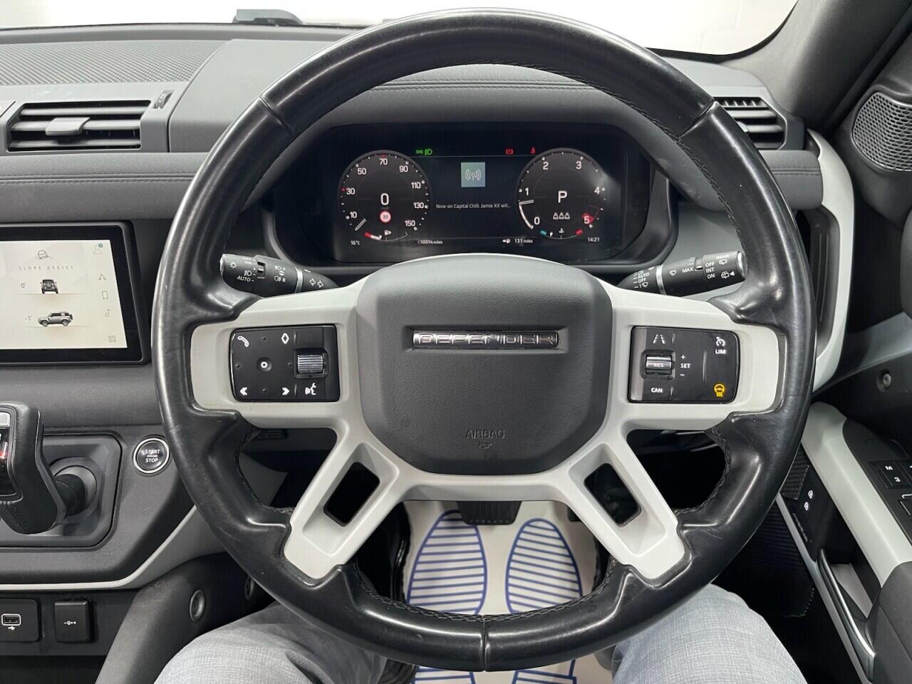 Used Land Rover Defender 2023 for sale - 76635437: Photo 46