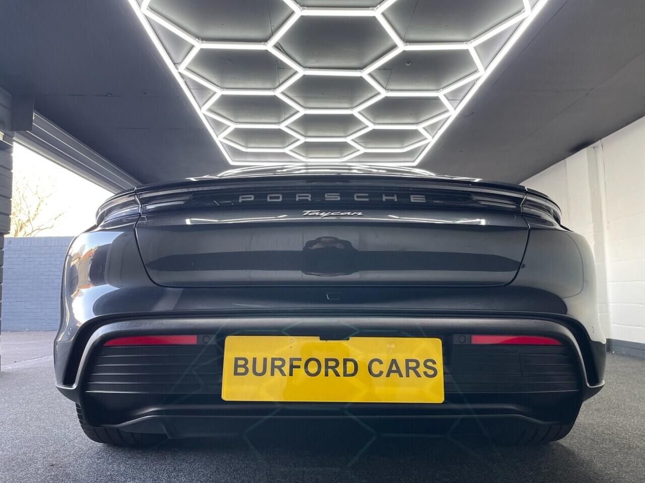 Used Porsche Taycan 2021 for sale - 77612932: Photo 13