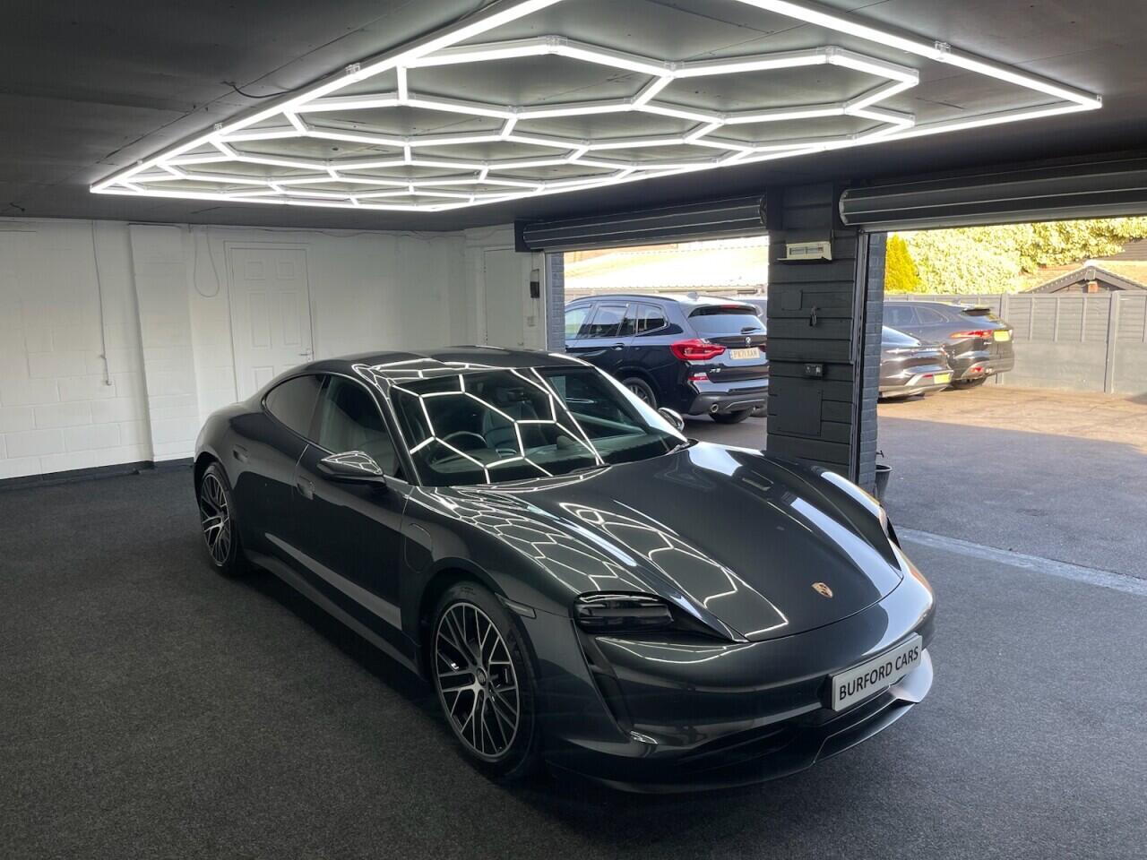 Used Porsche Taycan 2021 for sale - 77612932: Photo 14