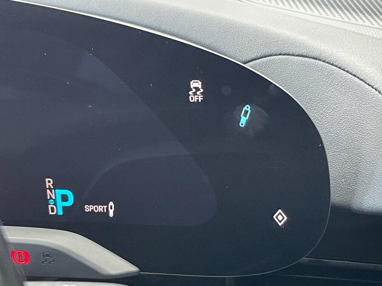 Used Porsche Taycan 2021 for sale - 77612932: Photo 24