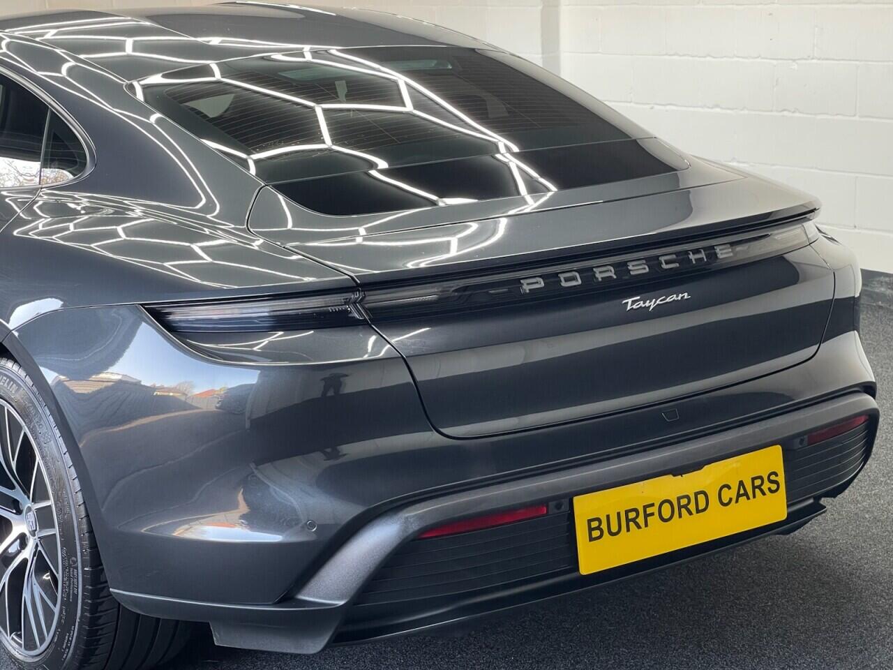 Used Porsche Taycan 2021 for sale - 77612932: Photo 30