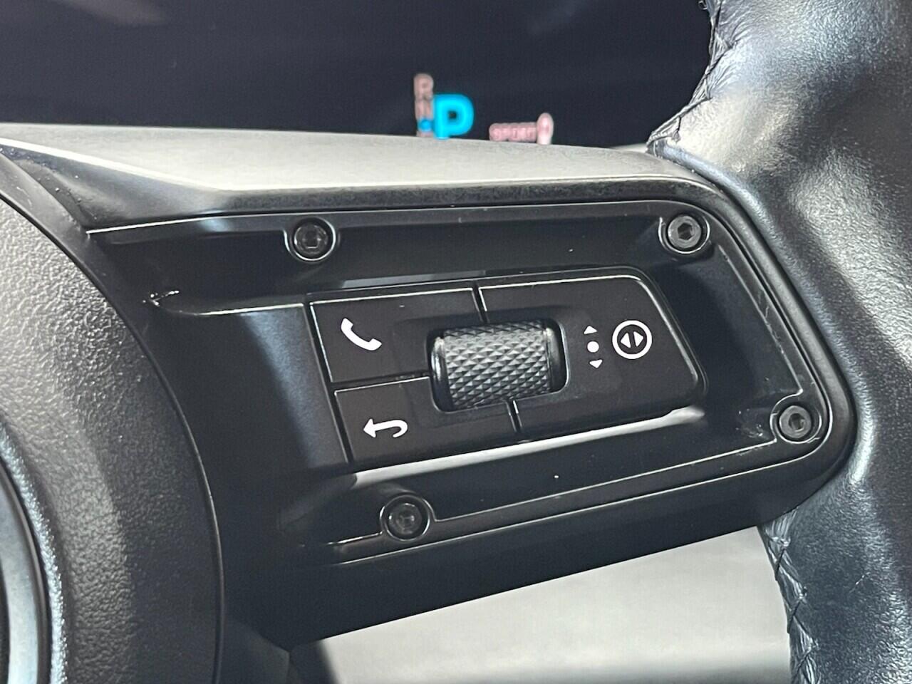 Used Porsche Taycan 2021 for sale - 77612932: Photo 39