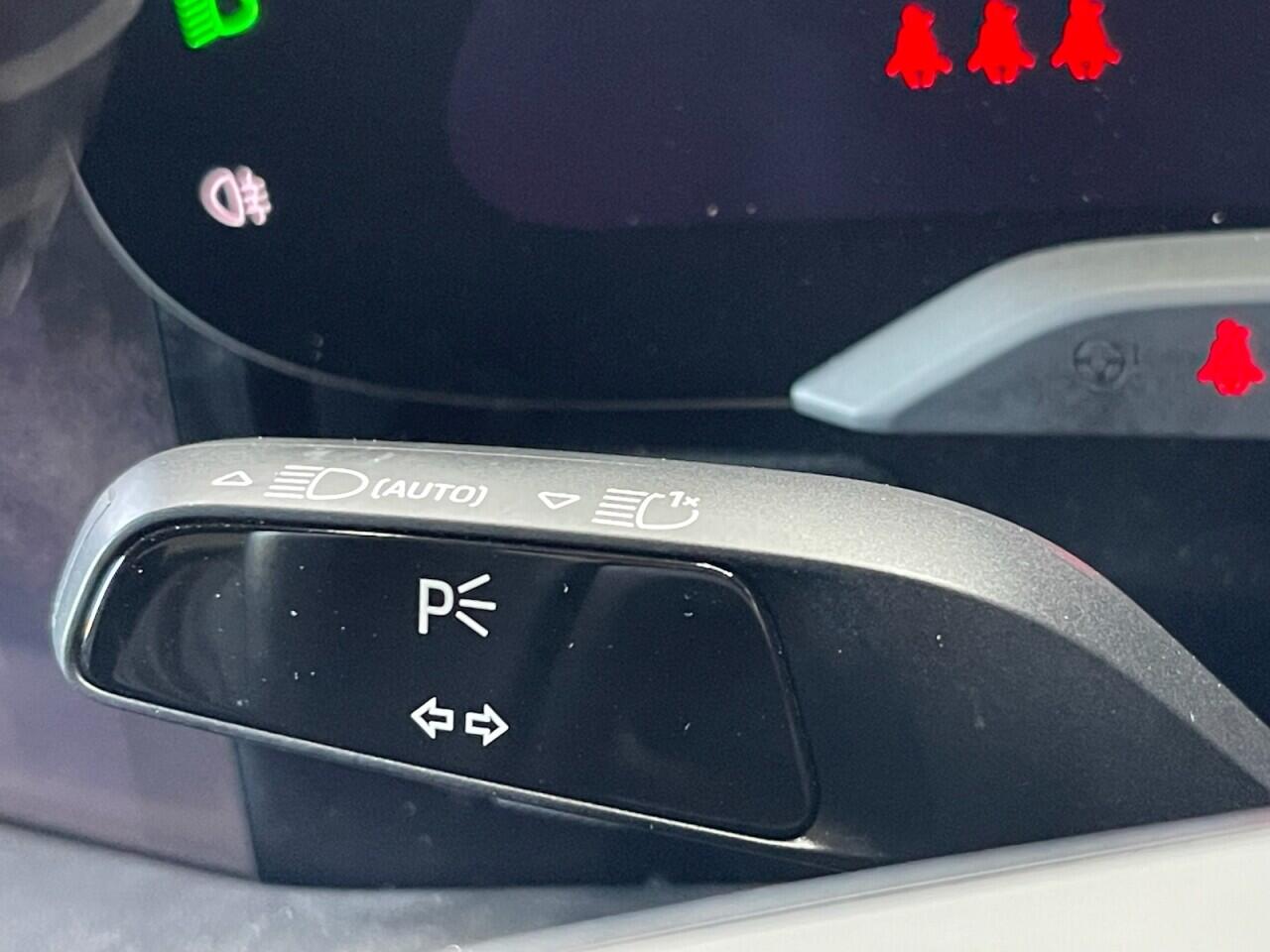 Used Porsche Taycan 2021 for sale - 77612932: Photo 42