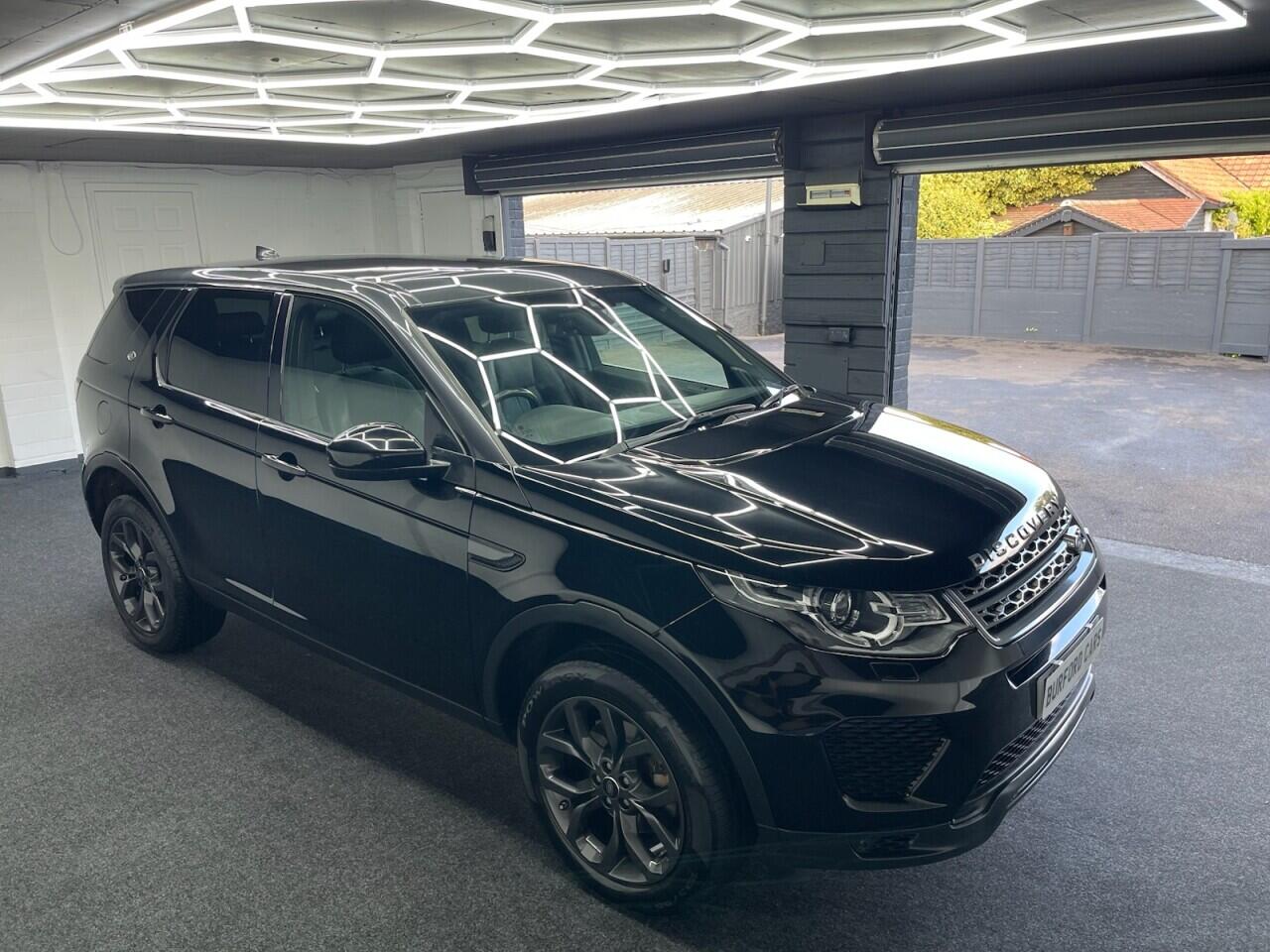 Used Land Rover Discovery Sport 2018 for sale - 76635428: Photo 12
