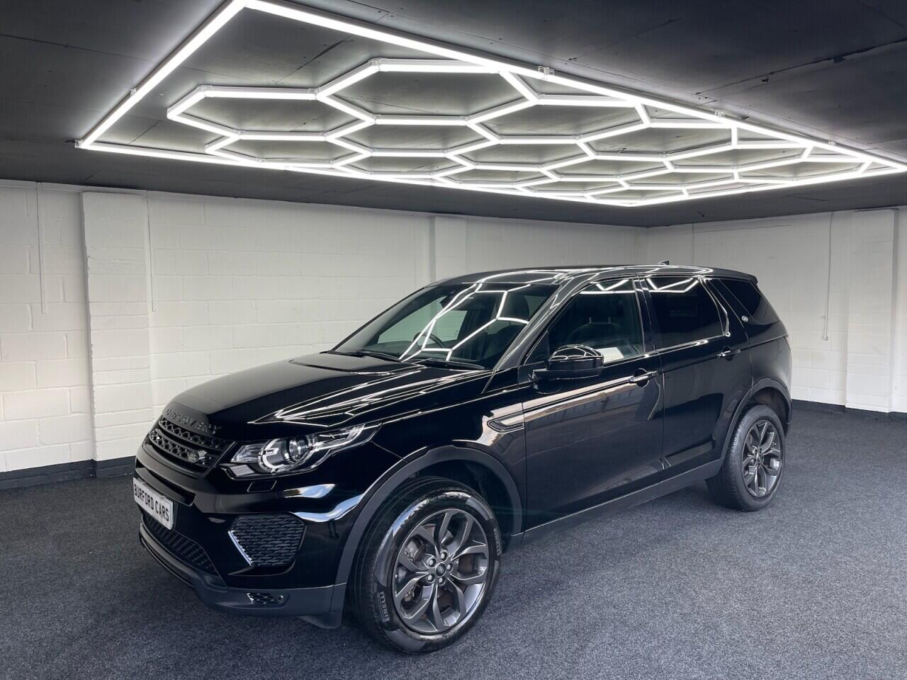 Used Land Rover Discovery Sport 2018 for sale - 76635428: Photo 2