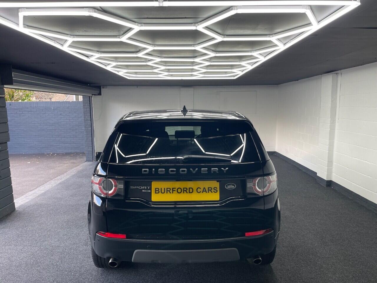 Used Land Rover Discovery Sport 2018 for sale - 76635428: Photo 21