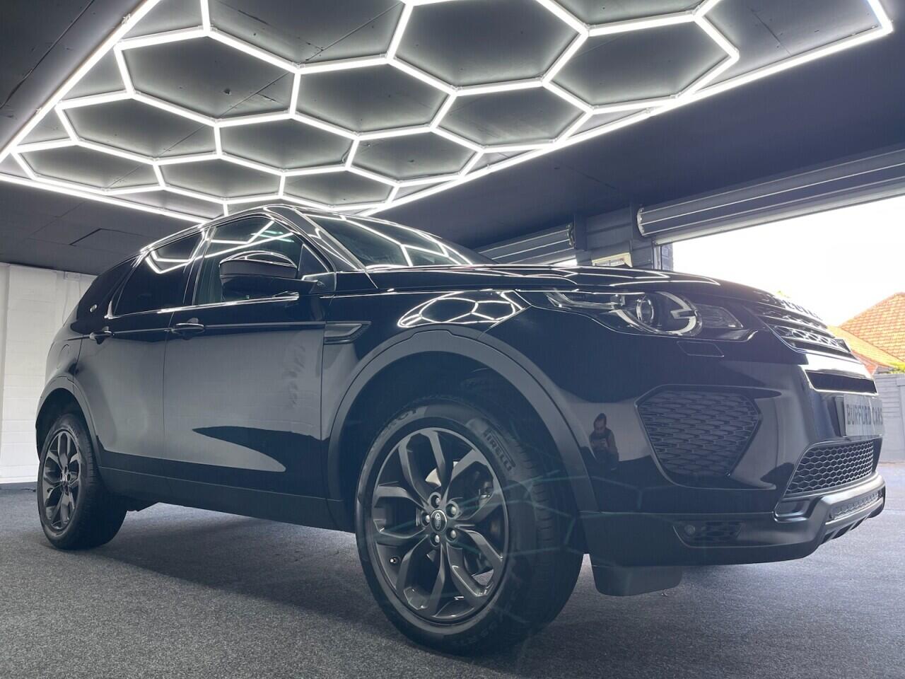 Used Land Rover Discovery Sport 2018 for sale - 76635428: Photo 24