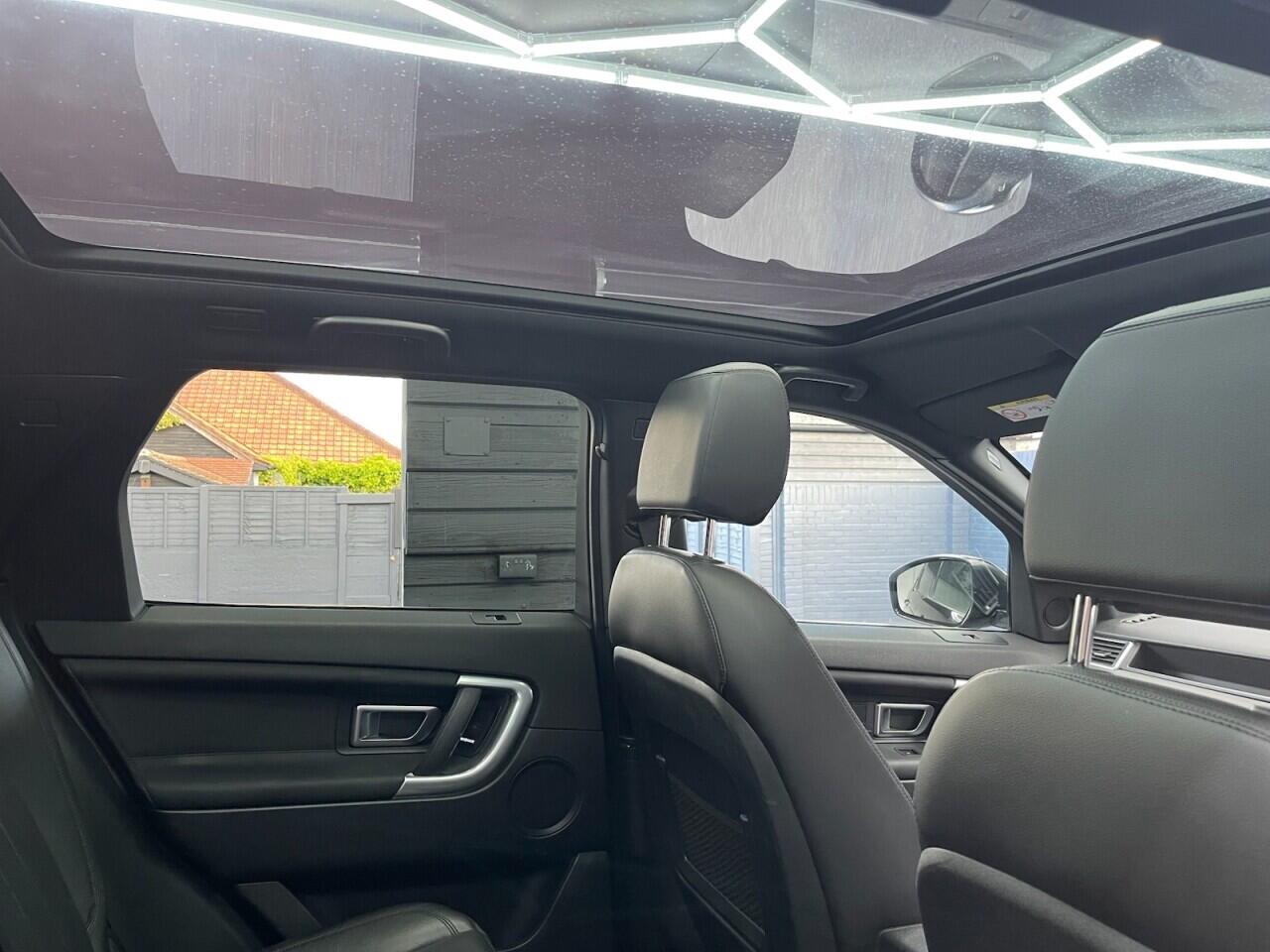 Used Land Rover Discovery Sport 2018 for sale - 76635428: Photo 36