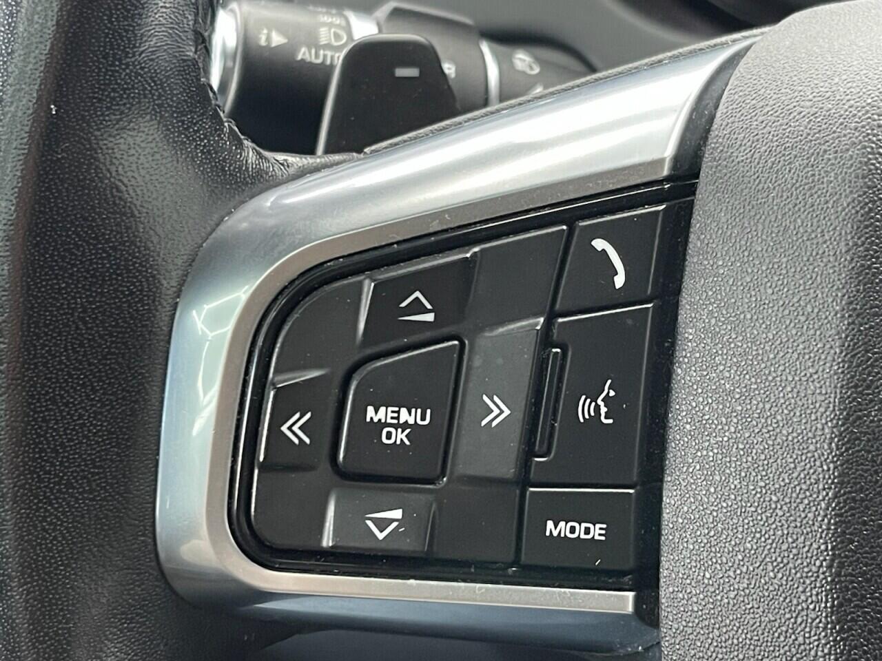 Used Land Rover Discovery Sport 2018 for sale - 76635428: Photo 43