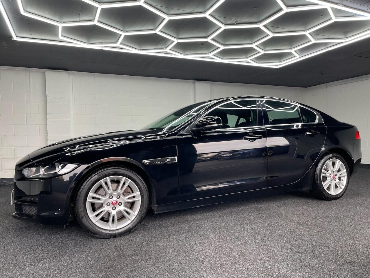 Used Jaguar XE 2017 for sale - 77524402: Photo 14