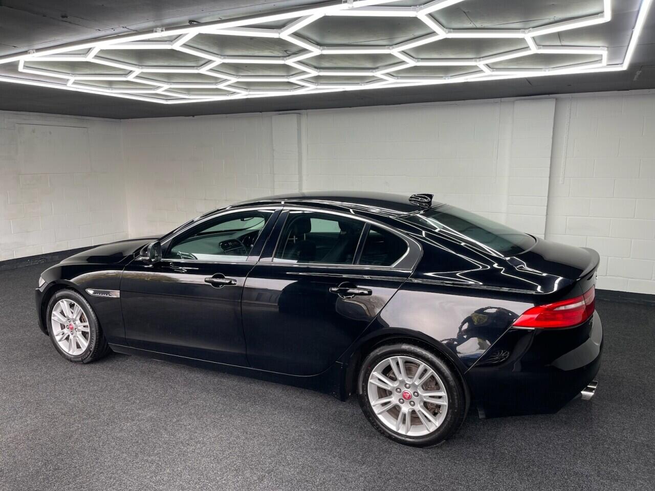 Used Jaguar XE 2017 for sale - 77524402: Photo 16