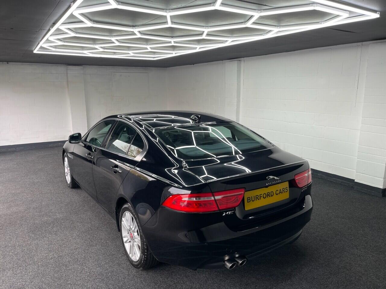 Used Jaguar XE 2017 for sale - 77524402: Photo 17