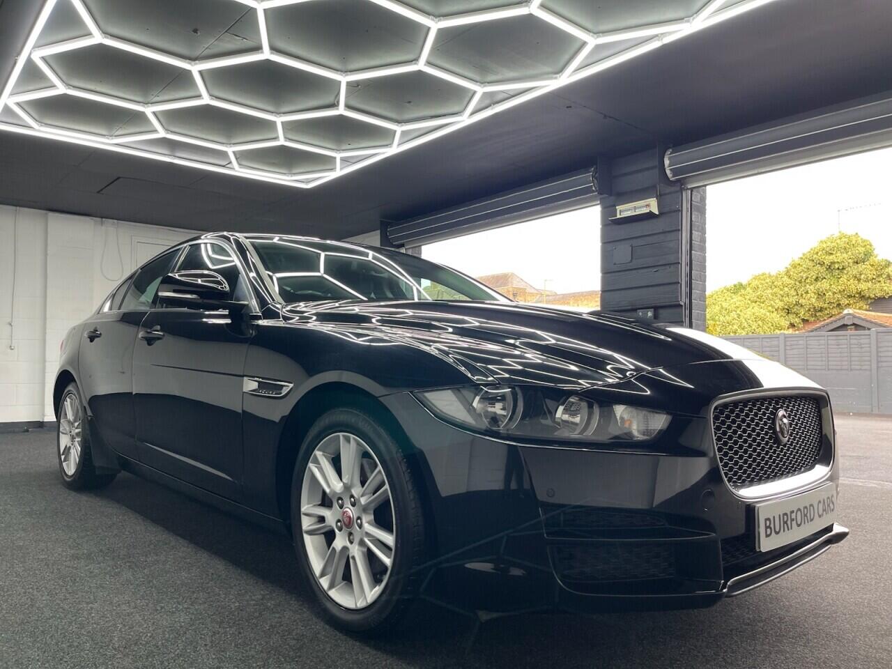 Used Jaguar XE 2017 for sale - 77524402: Photo 22