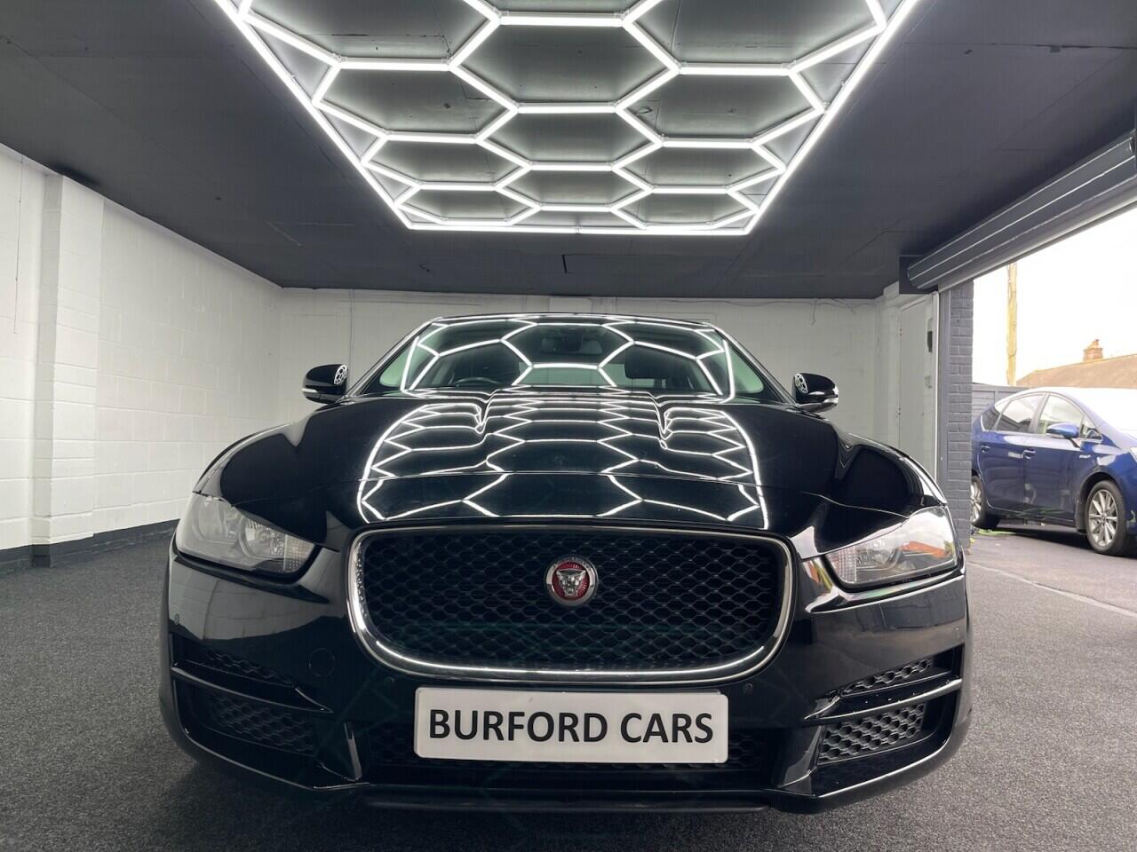 Used Jaguar XE 2017 for sale - 77524402: Photo 24