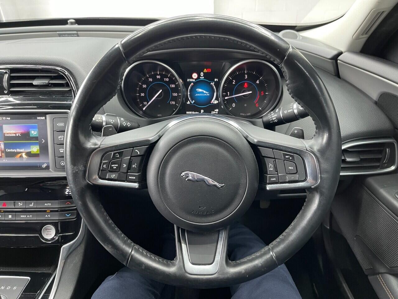 Used Jaguar XE 2017 for sale - 77524402: Photo 32