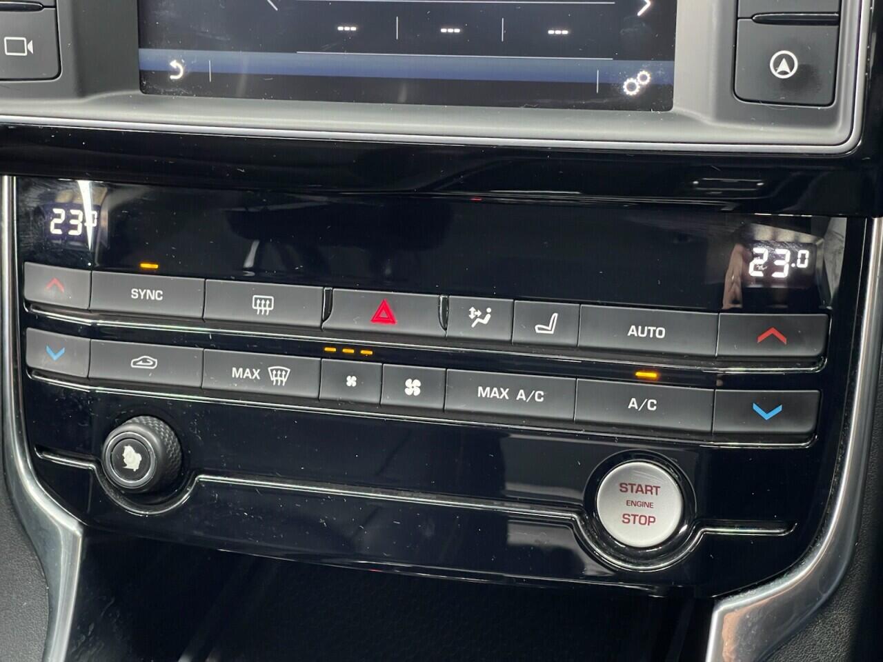 Used Jaguar XE 2017 for sale - 77524402: Photo 39