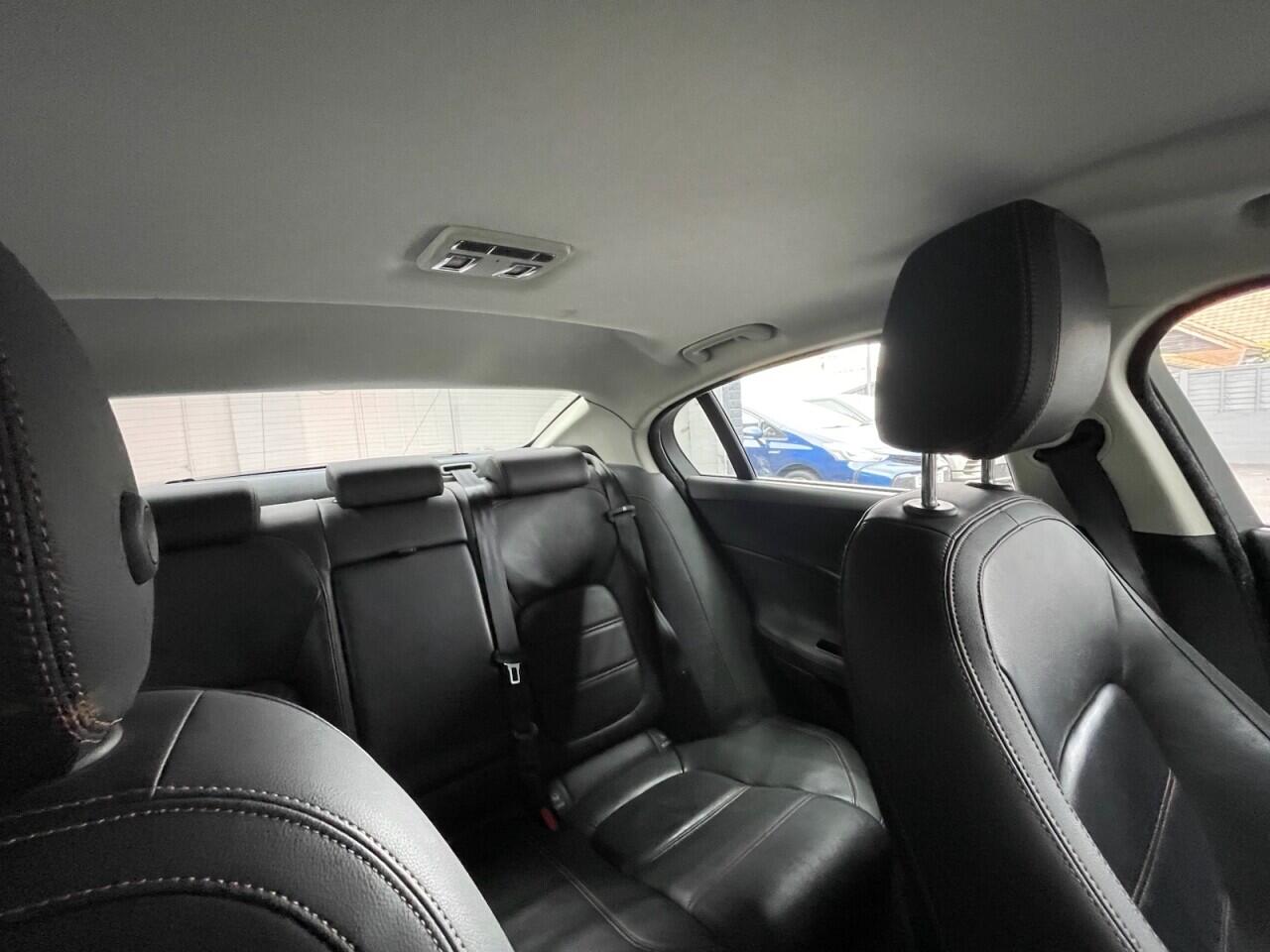 Used Jaguar XE 2017 for sale - 77524402: Photo 44