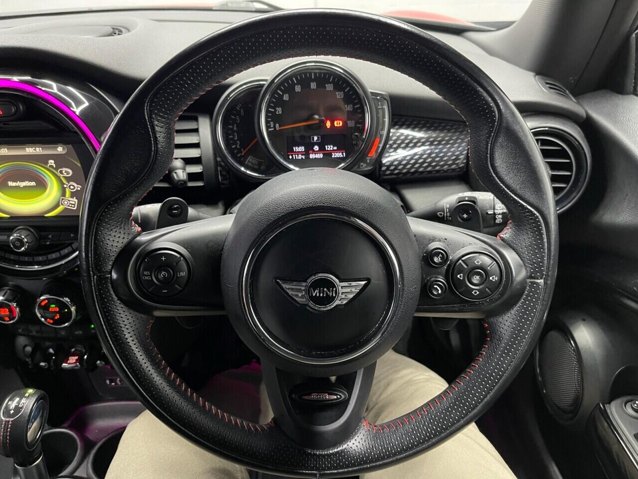 Used MINI Hatch 2018 for sale - 76832309: Photo 10