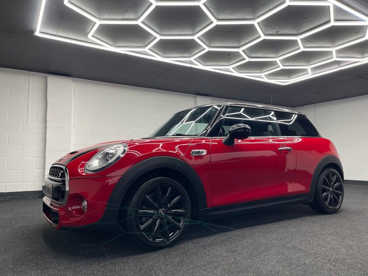 Used MINI Hatch 2018 for sale - 76832309: Photo 15