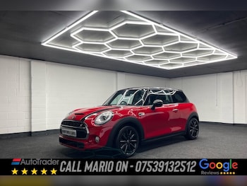Used MINI Hatch 2018 for sale - 76832309: Photo