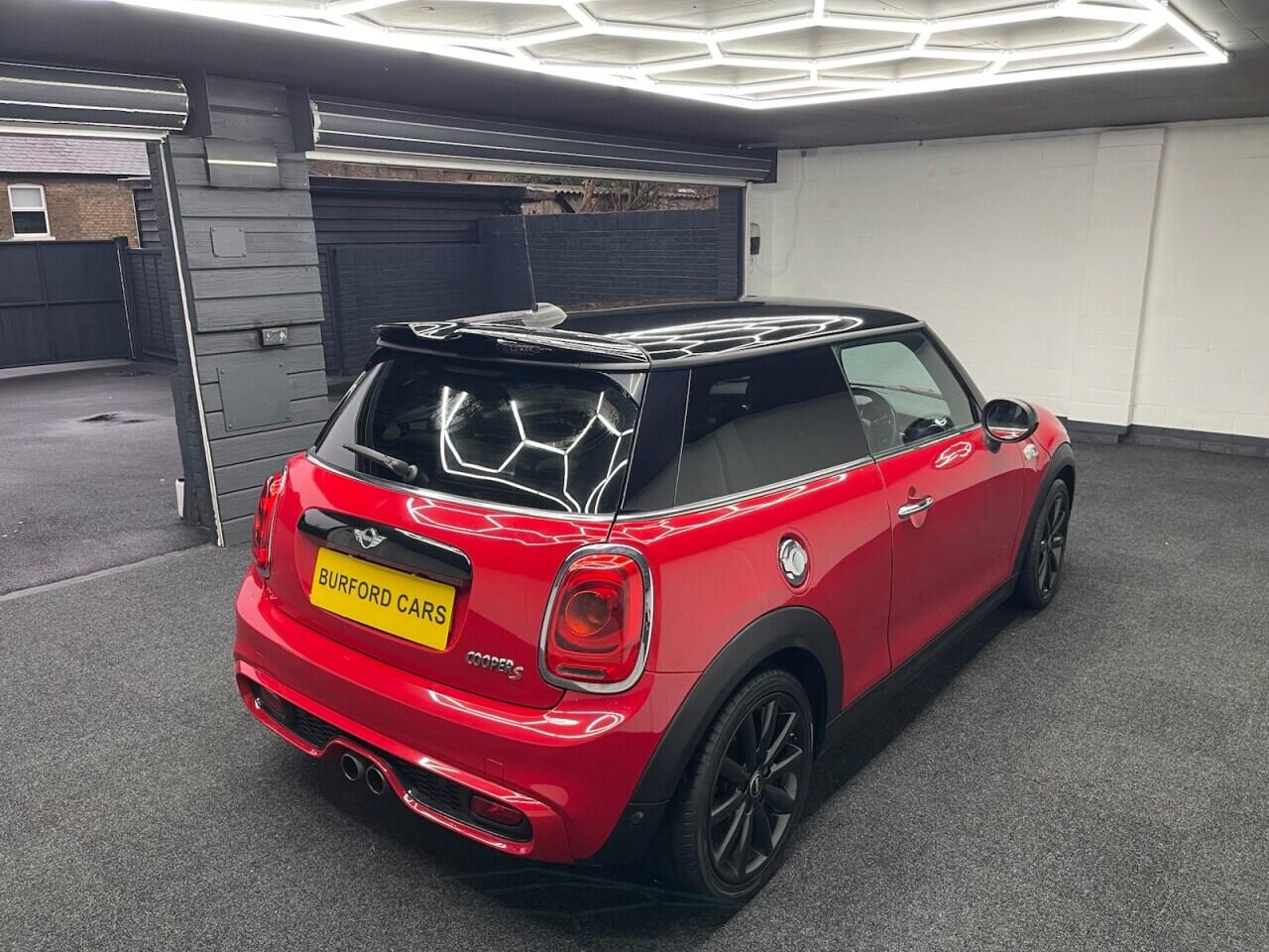 Used MINI Hatch 2018 for sale - 76832309: Photo 21